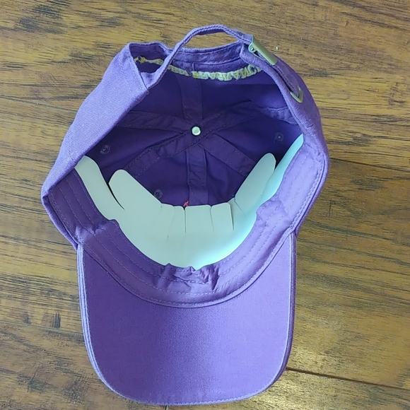 Hat - Picture 3 of 3